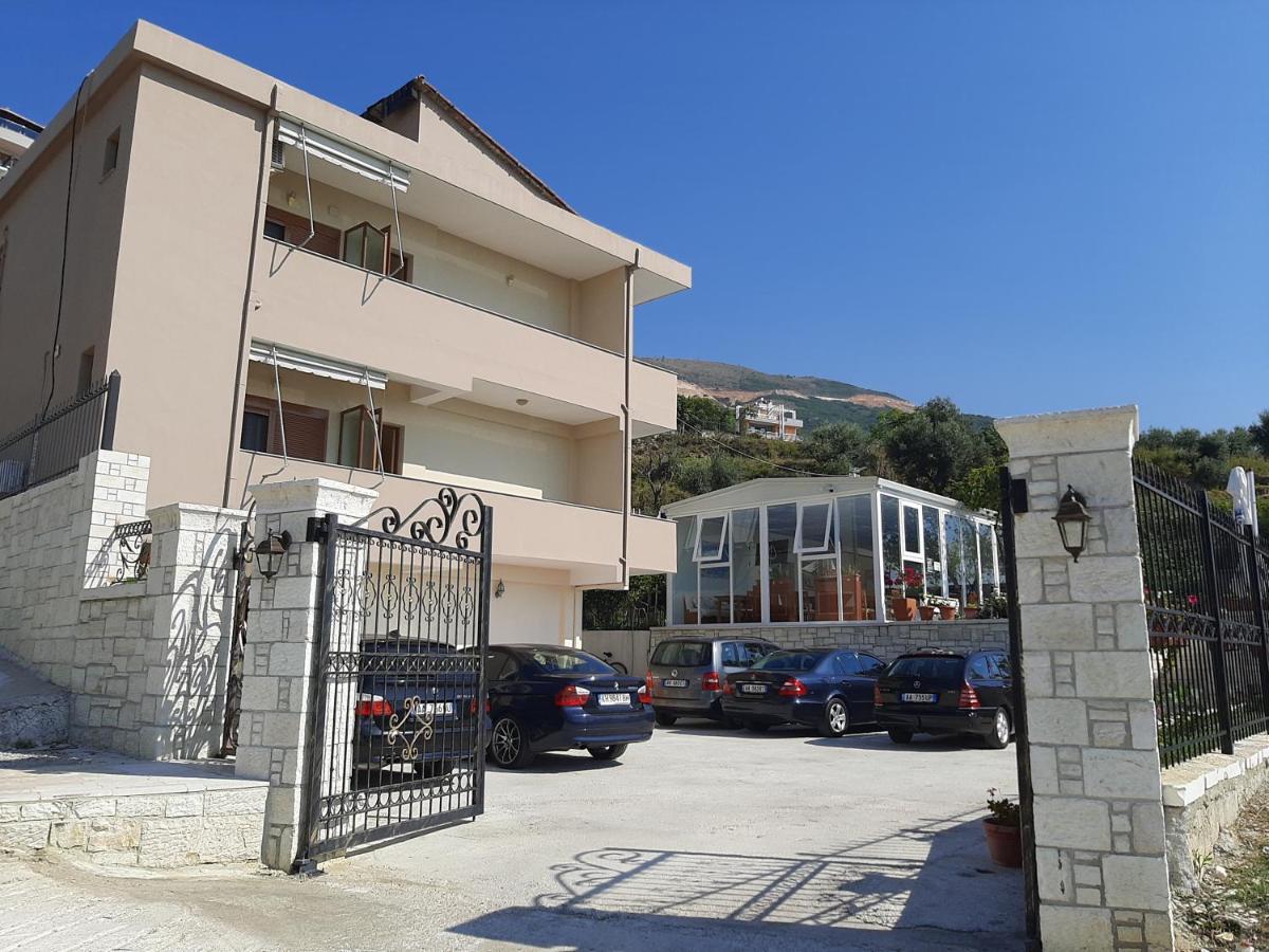 Voyage Villa Vlorë Exteriör bild