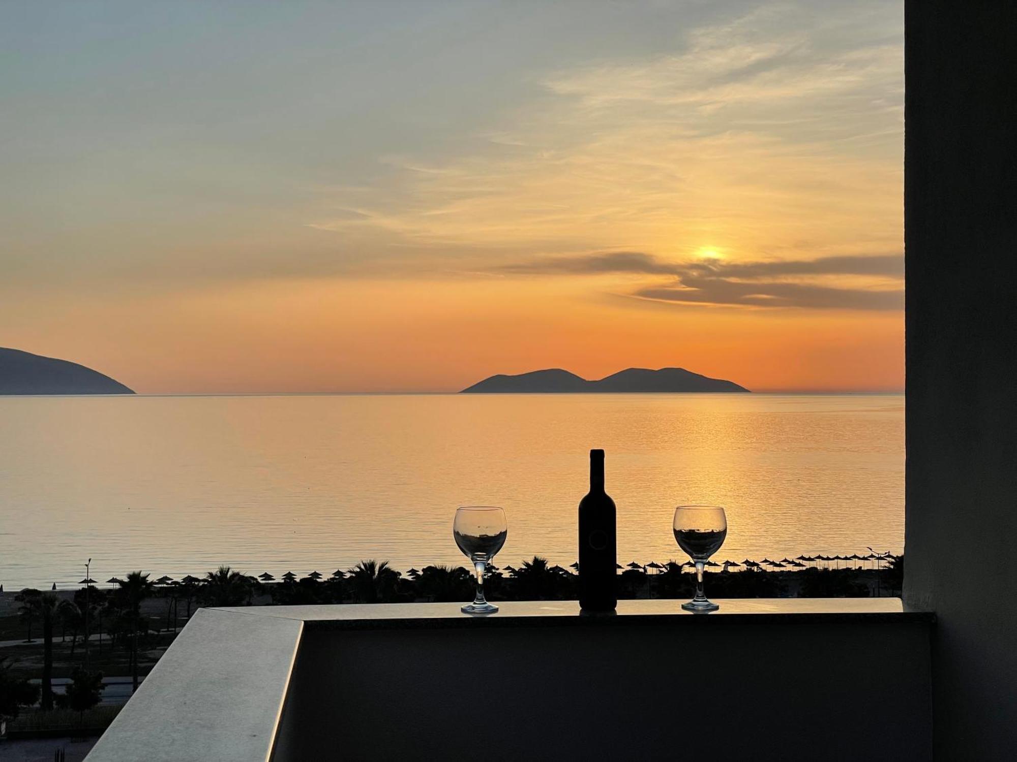 Voyage Villa Vlorë Rum bild
