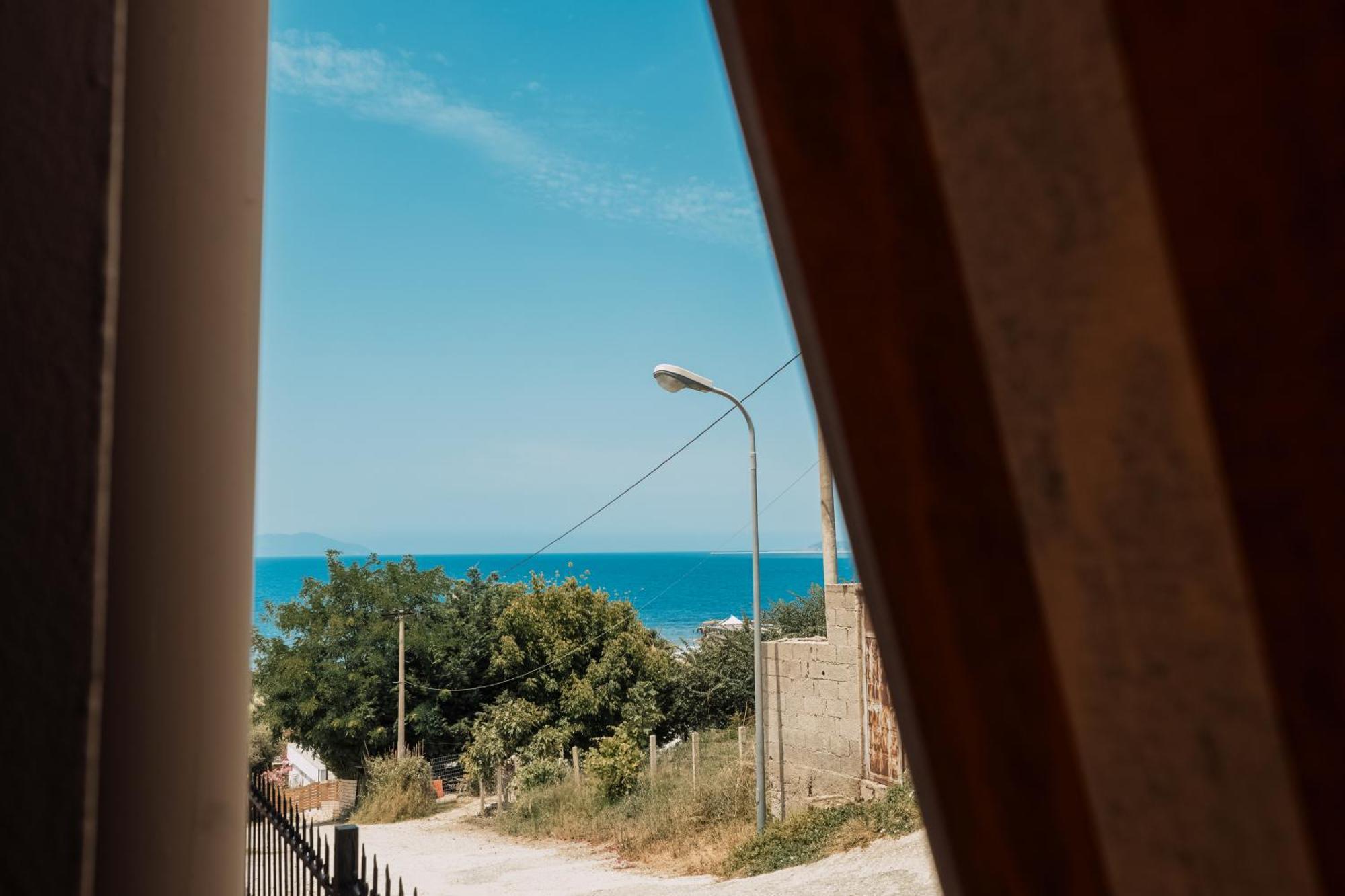 Voyage Villa Vlorë Exteriör bild