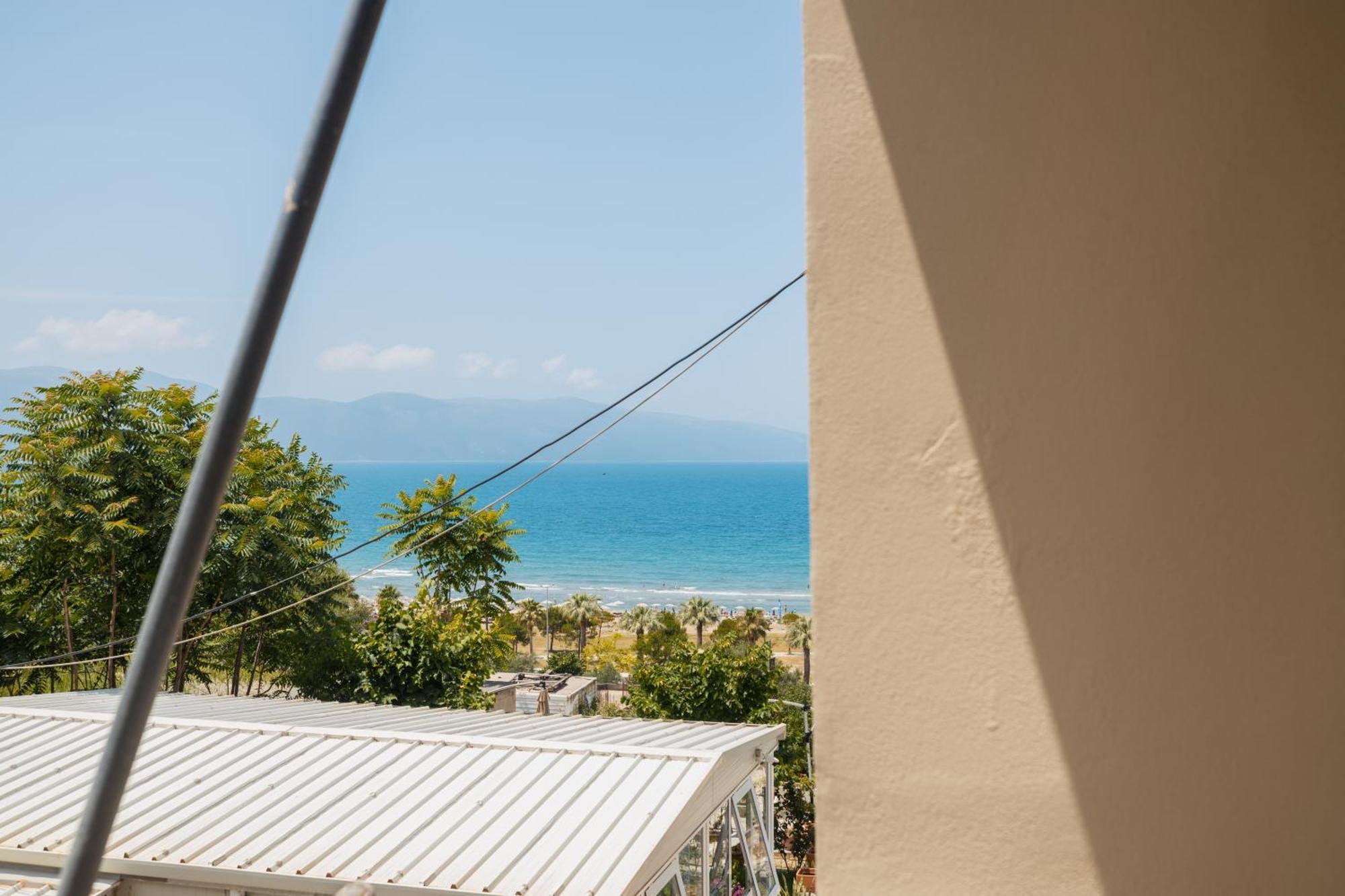 Voyage Villa Vlorë Exteriör bild