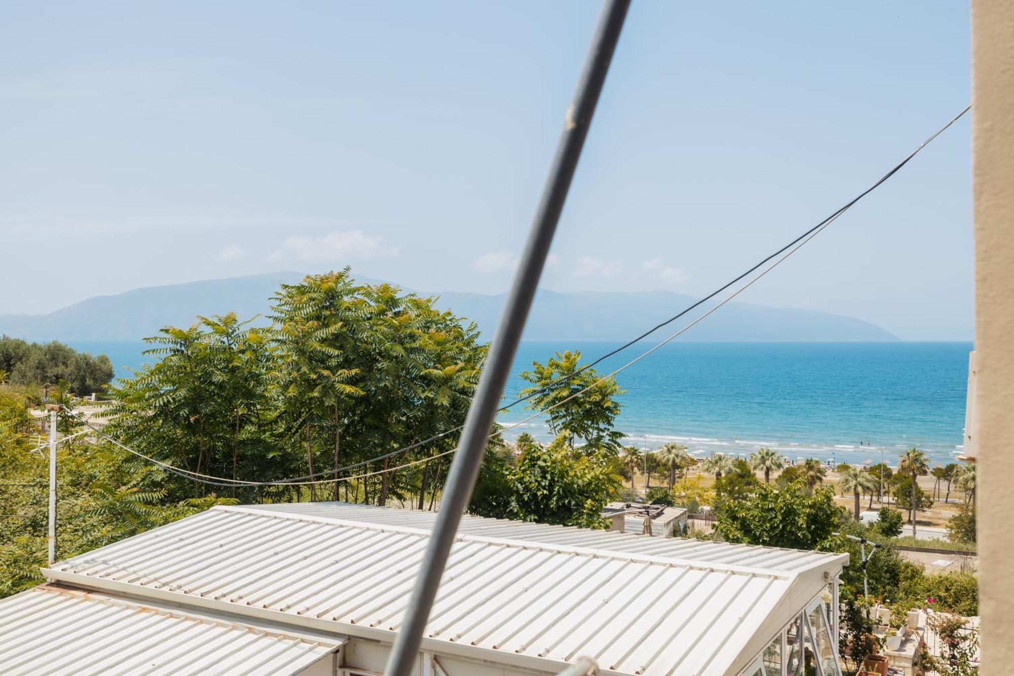 Voyage Villa Vlorë Exteriör bild