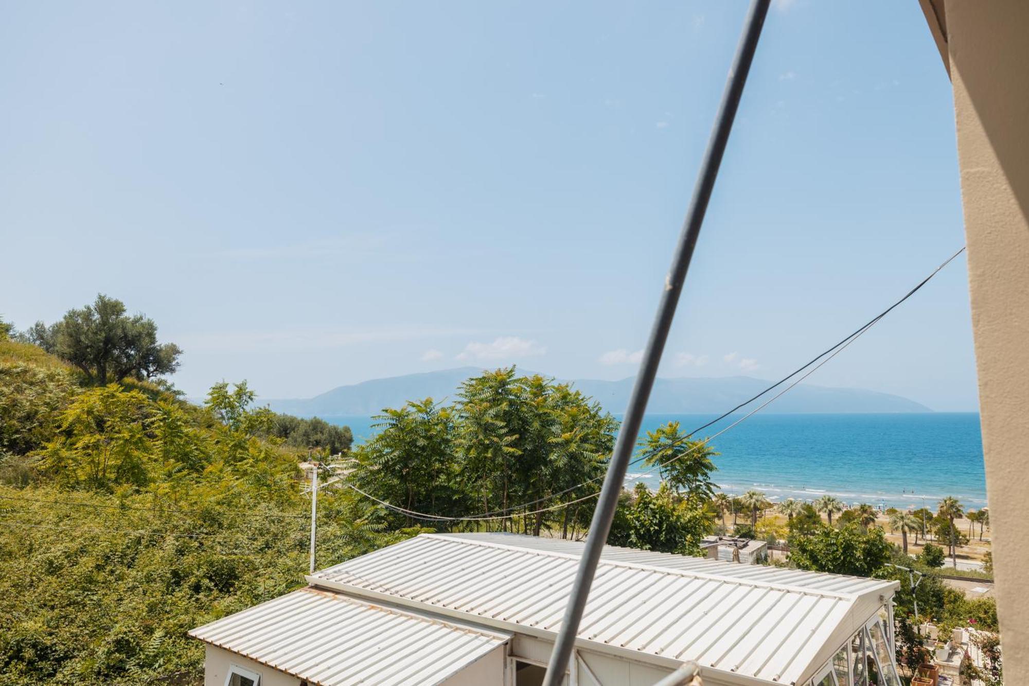 Voyage Villa Vlorë Exteriör bild